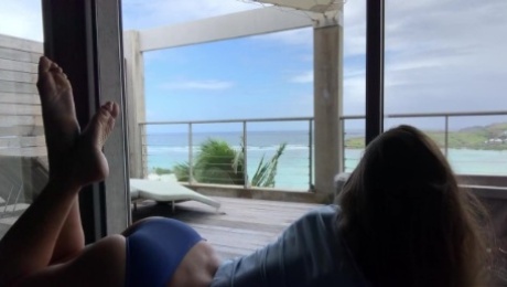 Dani Daniels . com Island Bliss Orgasm with Travel Vibe